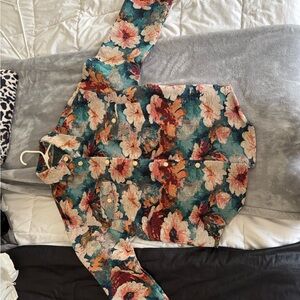 NFINITY Green and Brown Patterned Fabric